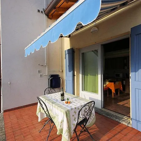 Appartement Sleeps 2 Pool Air Con Wifi Mezzegra